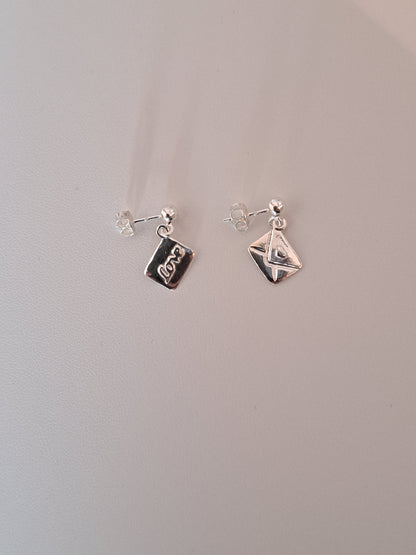 Boucles d'oreilles en argent lettre d'amour