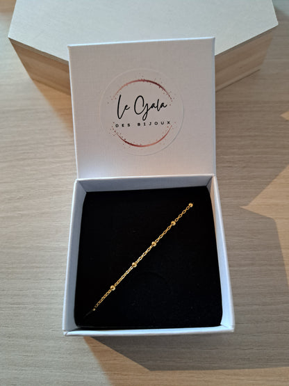 Bracelet perlé en argent doré à l'or 24k. Site de bijoux. France